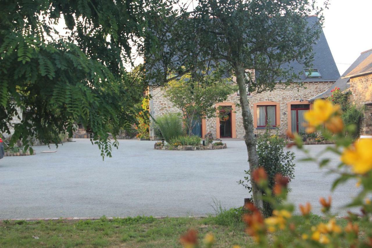 Bais  Chambres Aux Bonnes Herbes מראה חיצוני תמונה