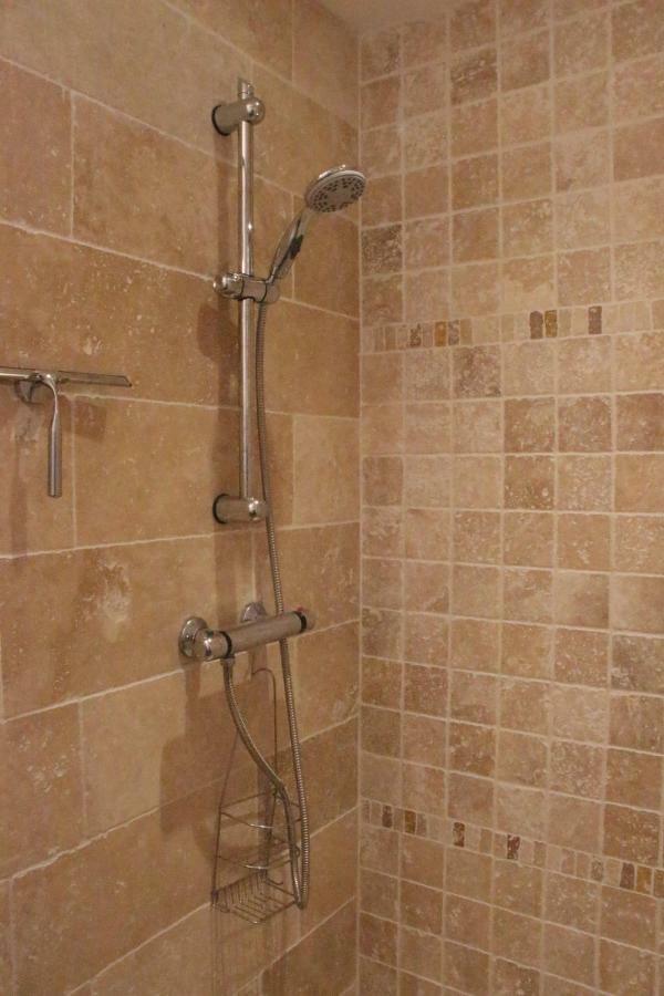 Bais  Chambres Aux Bonnes Herbes מראה חיצוני תמונה